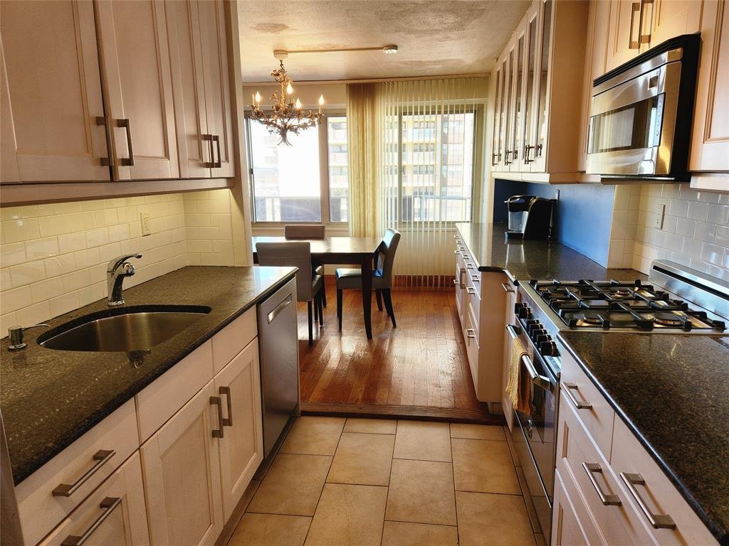 Co Op in New York, New York, United States 2 - 18053777