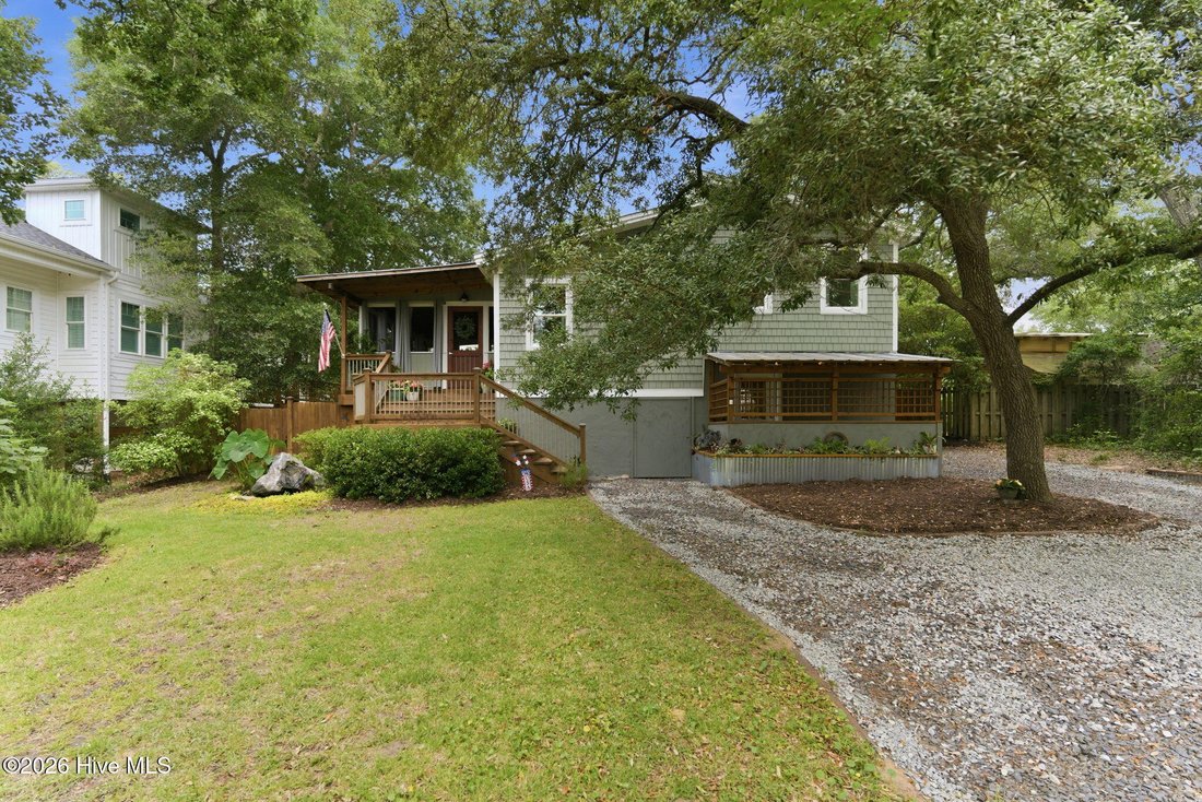 House in Oak Island, North Carolina, United States 3 - 18053636