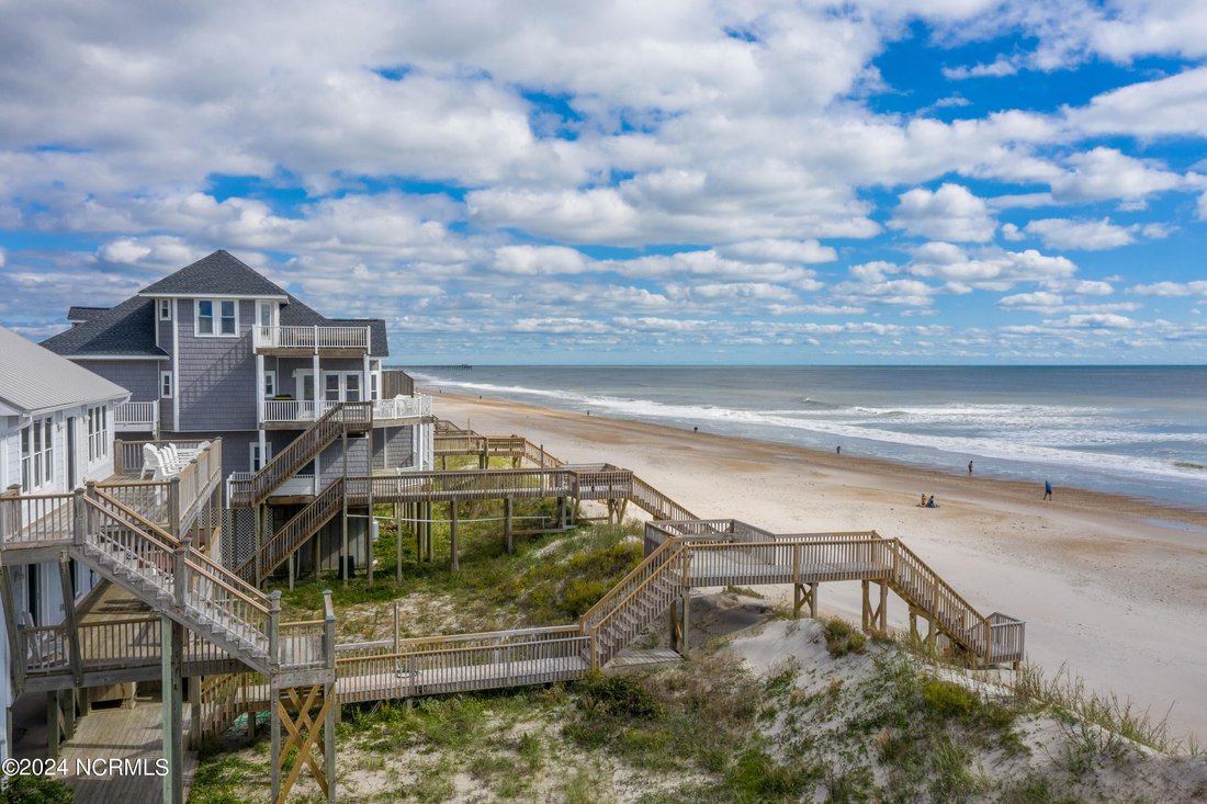 House in North Topsail Beach, North Carolina, United States 3 - 18053627