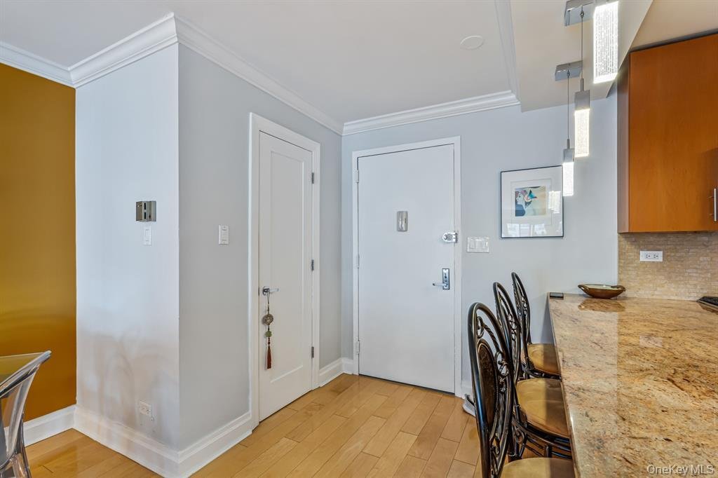 Co Op in New York, New York, United States 4 - 18053772