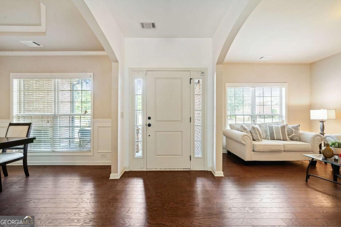 House in Suwanee, Georgia, United States 3 - 18053838