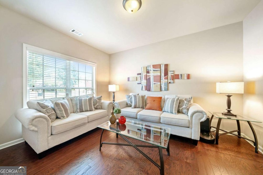 House in Suwanee, Georgia, United States 4 - 18053838