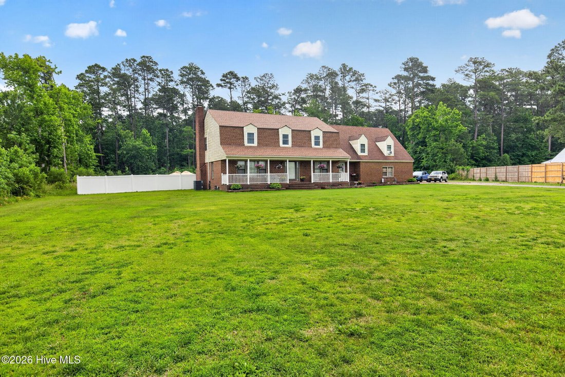 House in South Mills, North Carolina, United States 3 - 18019636