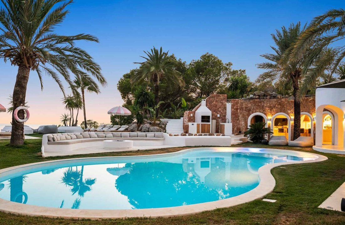 Villa in Sant Josep de sa Talaia, Balearic Islands, Spain 3 - 17643437