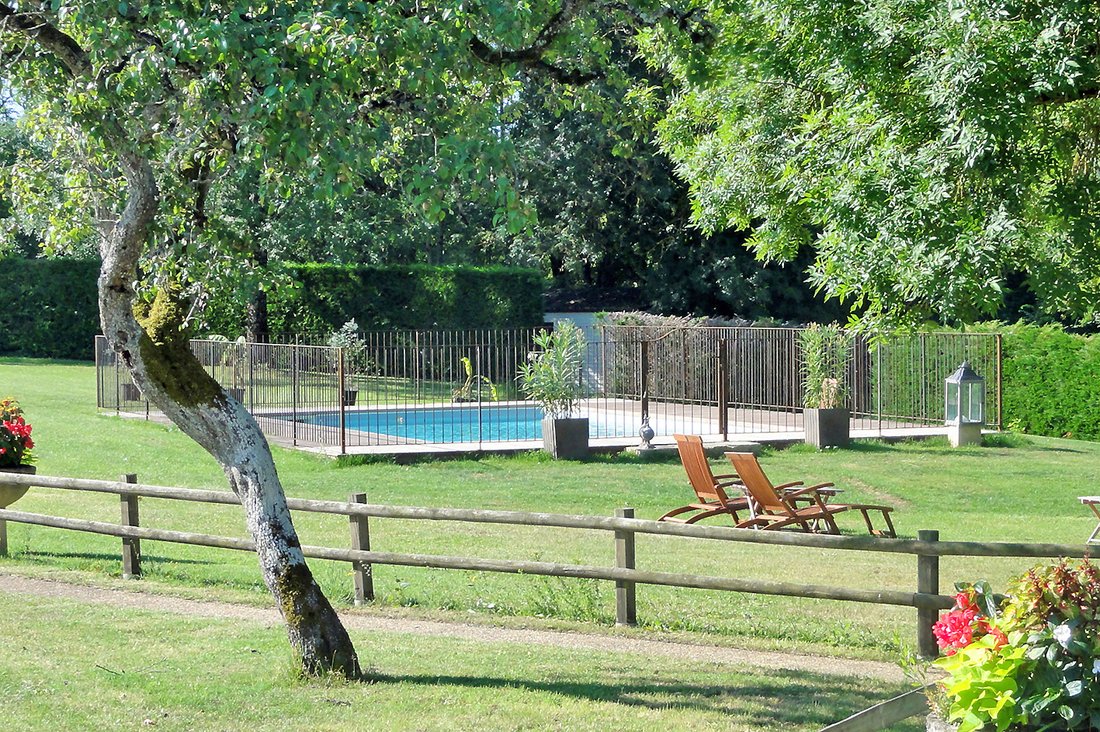 Villa in Les Eyzies-de-Tayac-Sireuil, Les Eyzies, France 4 - 18053741