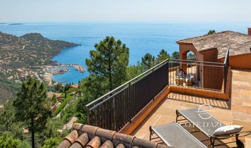 Casa en Théoule-sur-Mer, Provenza-Alpes-Costa Azul, Francia 1