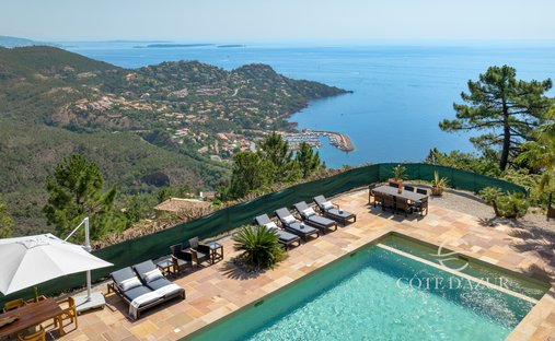 Casa en Théoule-sur-Mer, Provenza-Alpes-Costa Azul, Francia 1
