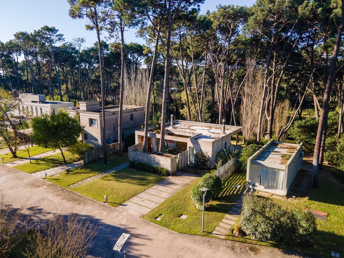 House in Punta del Este, Maldonado Department, Uruguay 1 - 18053935