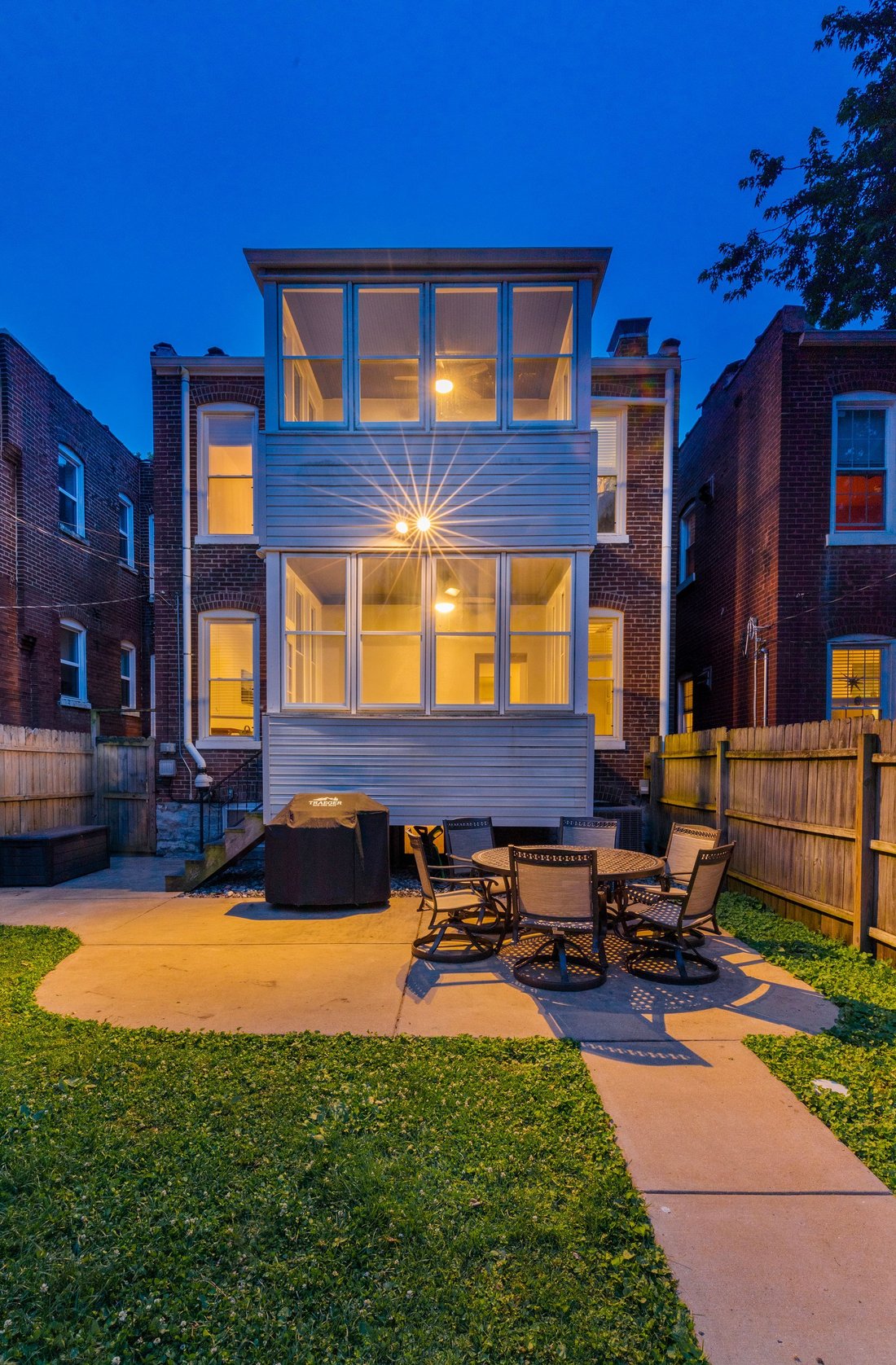 St. Louis, Missouri, United States 5 - 18054045