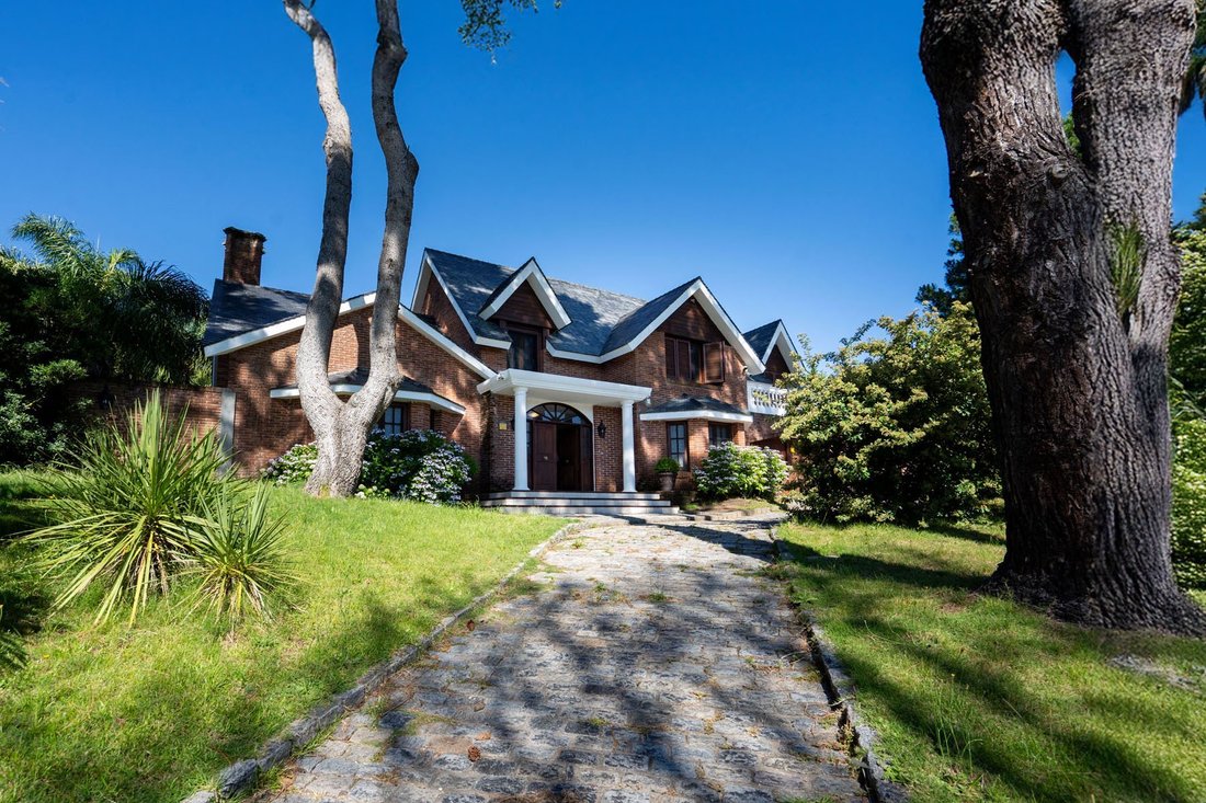 House in Punta del Este, Maldonado Department, Uruguay 1 - 18053924