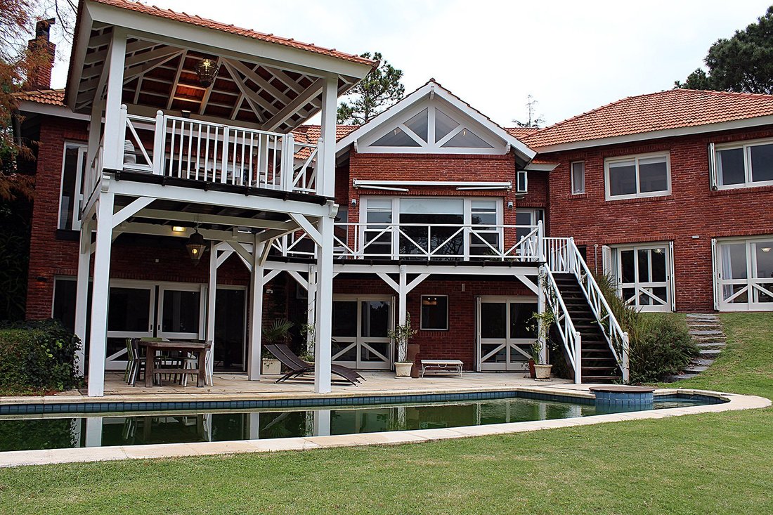 House in Punta del Este, Maldonado Department, Uruguay 4 - 18053949