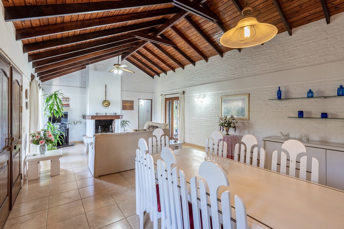 House in Punta del Este, Maldonado Department, Uruguay 4 - 15462511
