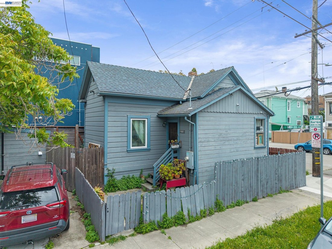 House in Oakland, California, United States 3 - 18054024