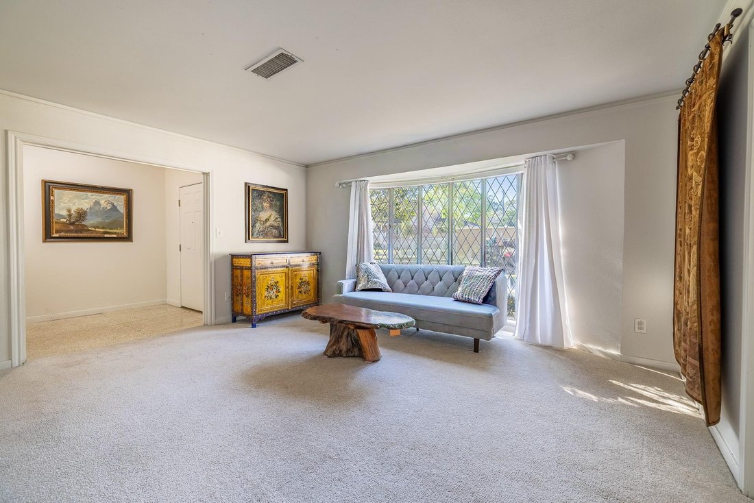 House in Houston, Texas, United States 3 - 18054012