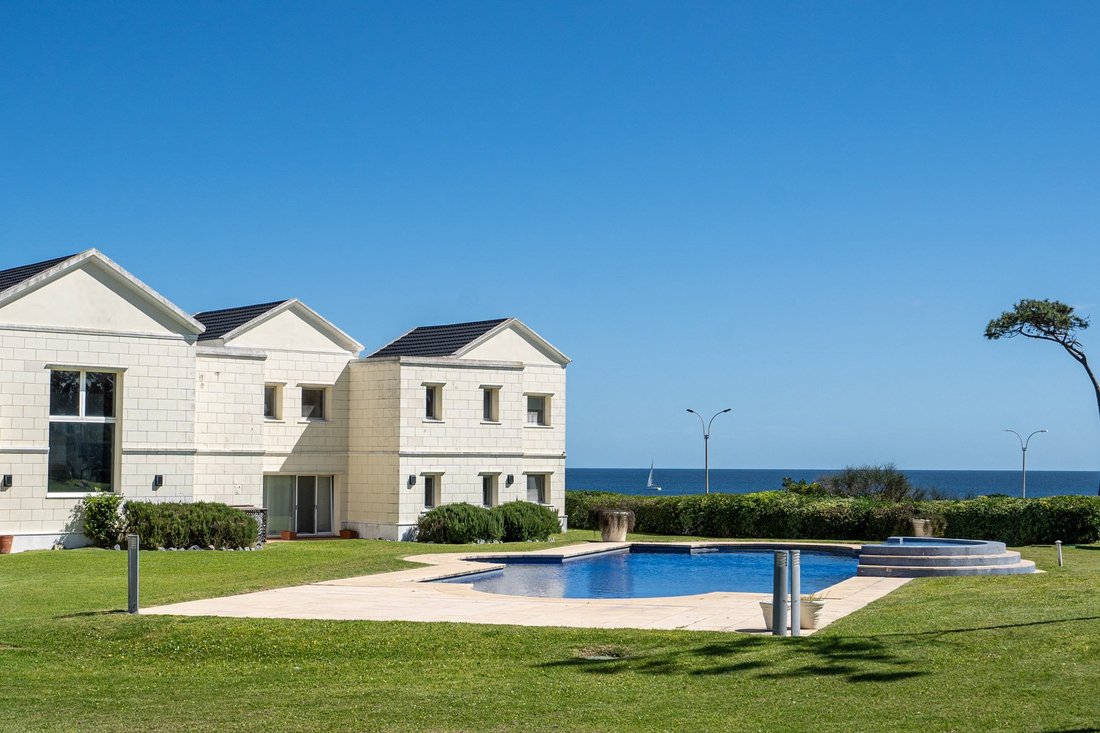 House in Maldonado, Maldonado Department, Uruguay 1 - 18053966
