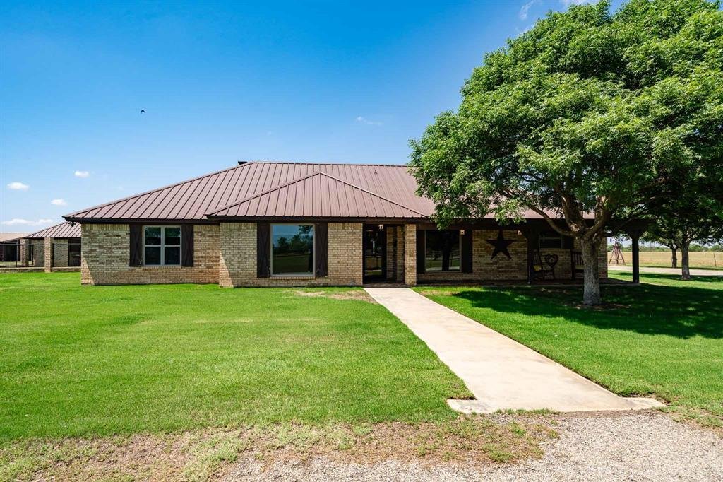 House in Hawley, Texas, United States 1 - 18053972