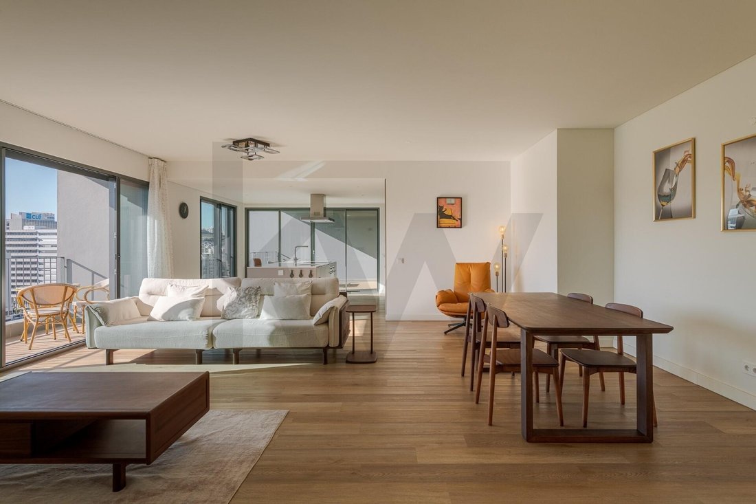 Apartment in Alges, Lisbon, Portugal 1 - 18053962