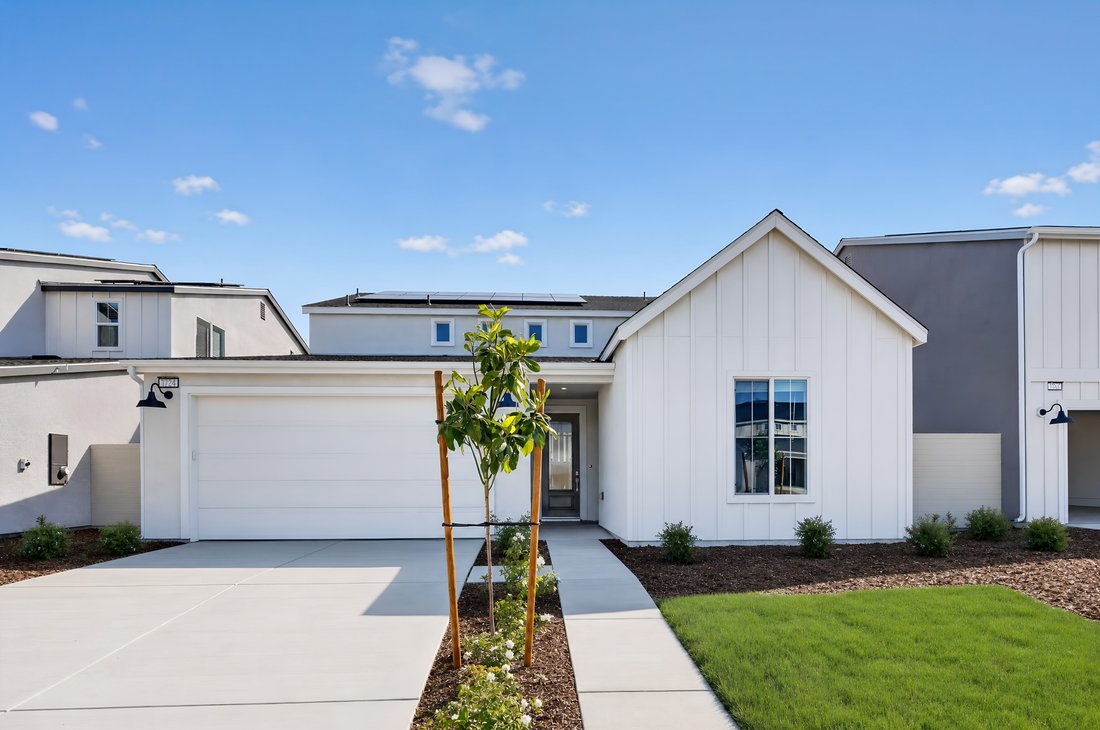House in Bakersfield, California, United States 1 - 17947893