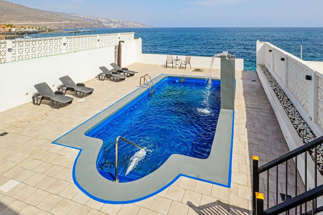 Chalet in Anaga, Santa Cruz De Tenerife, Spain 1 - 18054115
