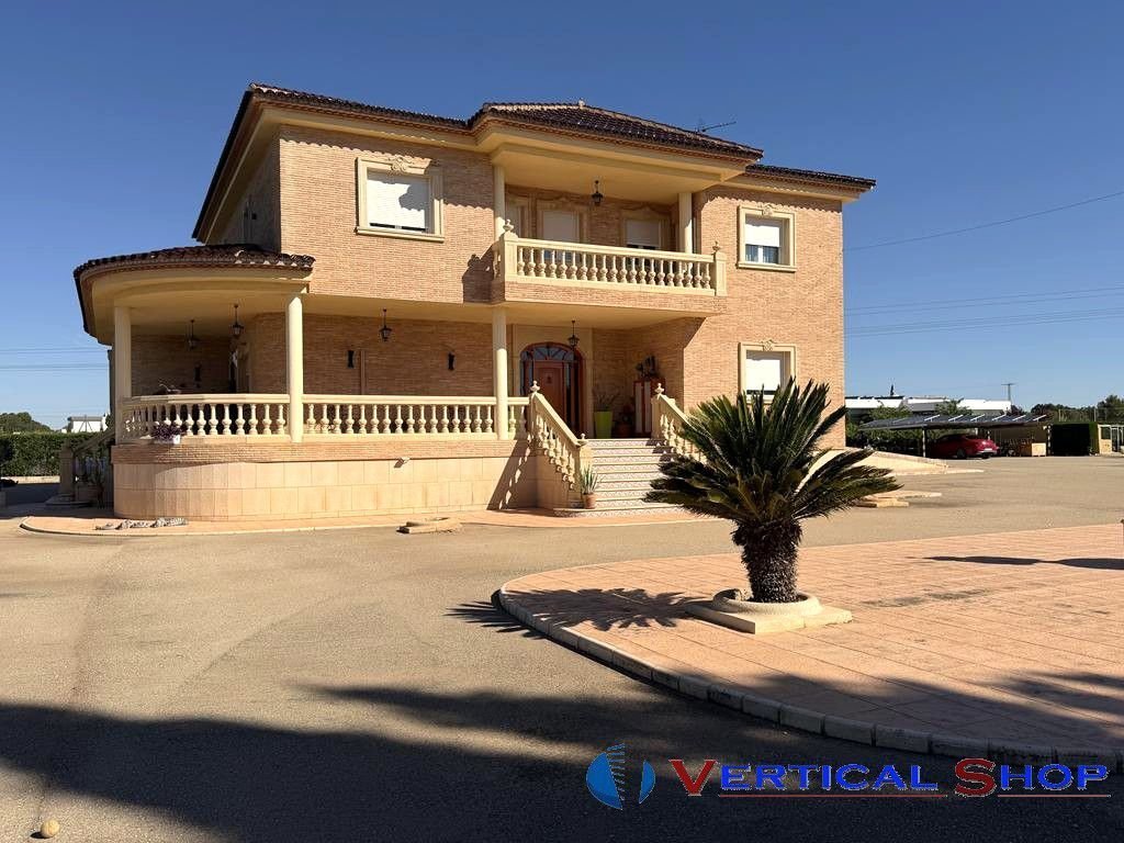 Chalet in Yecla, Región de Murcia, Spain 1 - 18054174