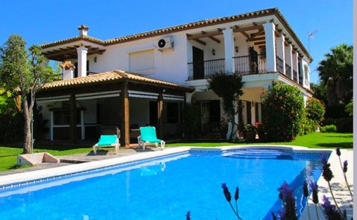 Villa a Sotogrande, San Roque, Andalusia 1