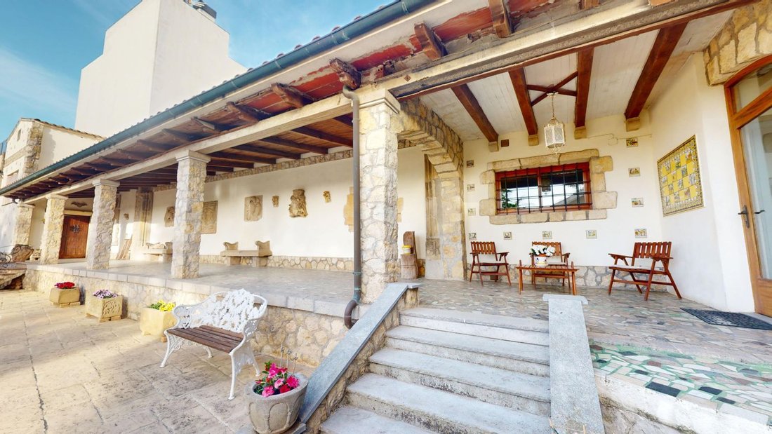 House in la Granada, Catalonia, Spain 3 - 18054157