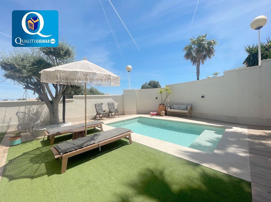 Chalet in Santa Pola, Valencian Community, Spain 2 - 15557954