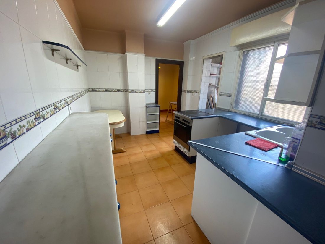 Appartamento a Centro y casco historico, Oviedo, Spagna 5 - 18054170