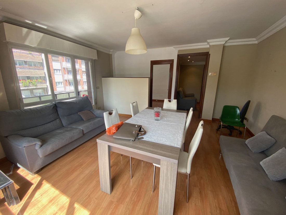 Appartamento a Centro y casco historico, Oviedo, Spagna 3 - 18054170