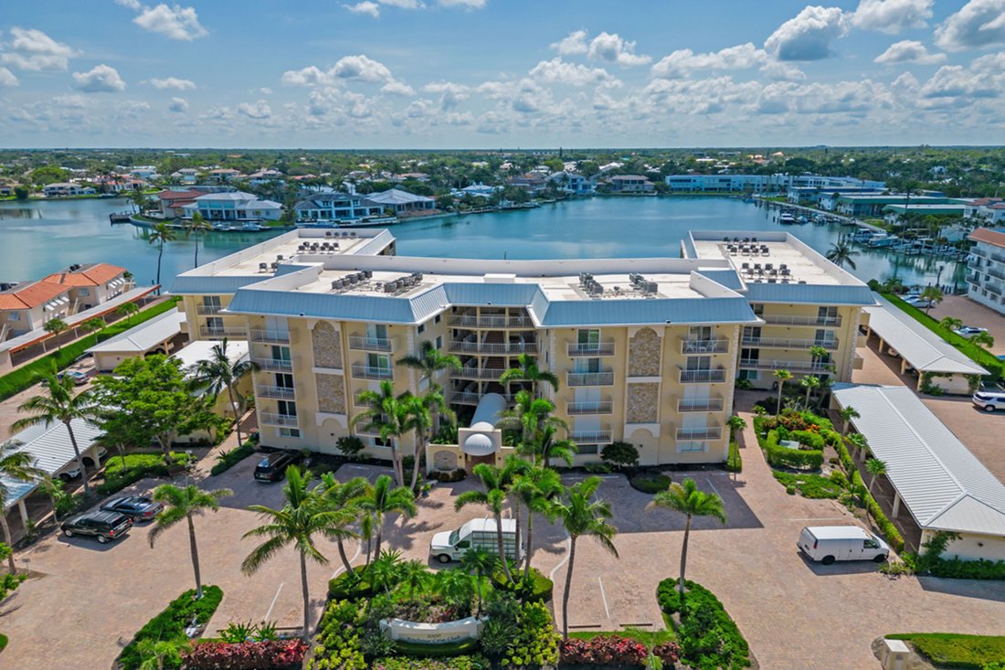 Eigentumswohnung in Naples, Florida, Vereinigte Staaten 2 - 18054283