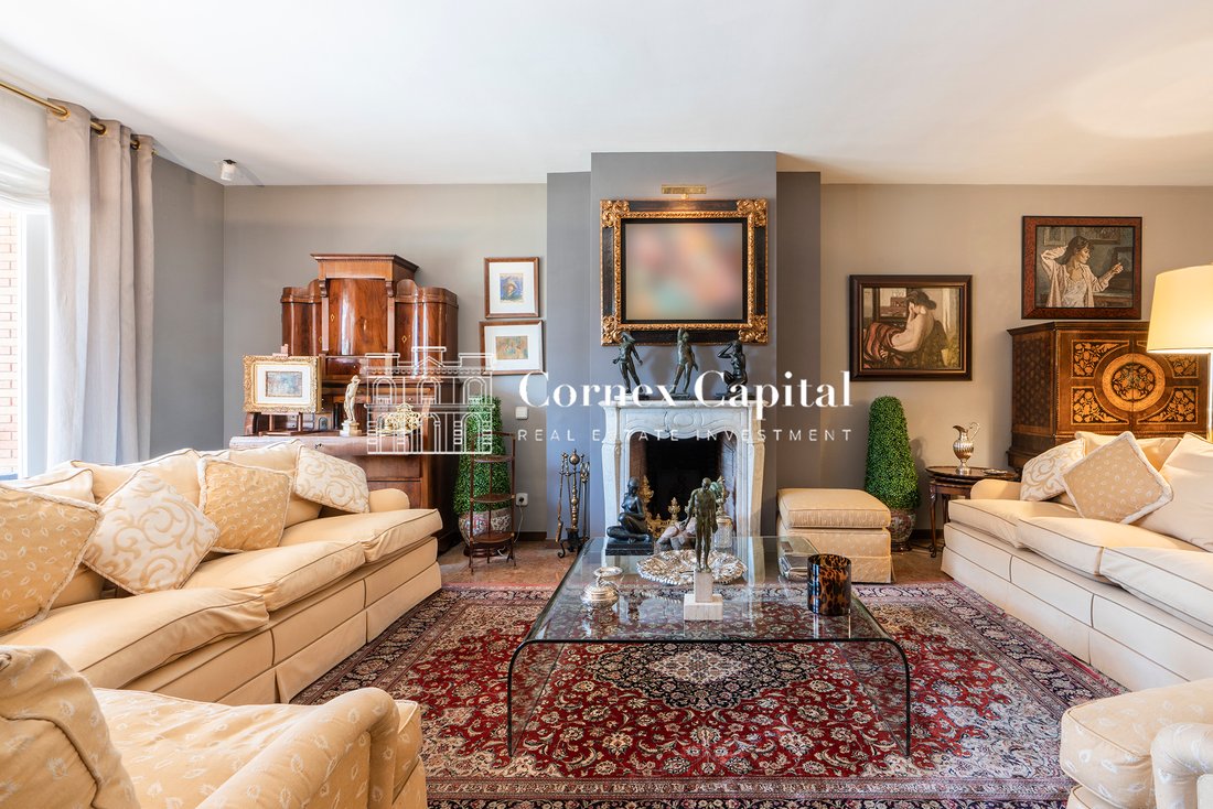 Apartment in Sarrià-Sant Gervasi, Barcelona, Spain 5 - 18054176