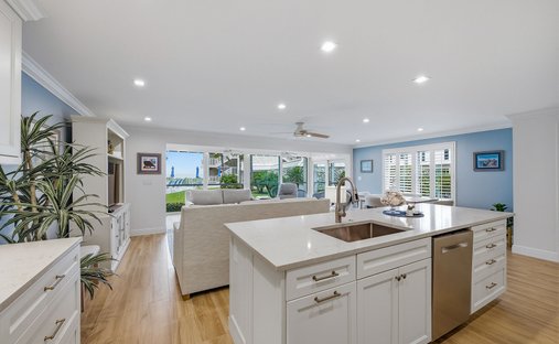 Condo in Naples, Florida, United States 1