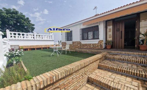 House in 1a Fase, Almonte, Spain 1