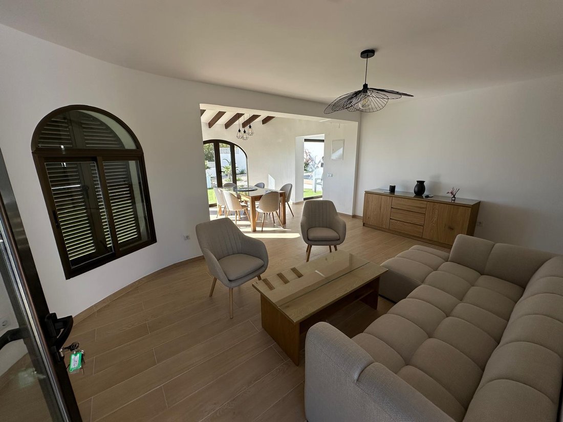 Villa in Calp / Calpe, Valencian Community, Spain 2 - 18054173