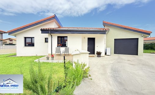 Chalet in Meruelo, Cantabria, Spain 1
