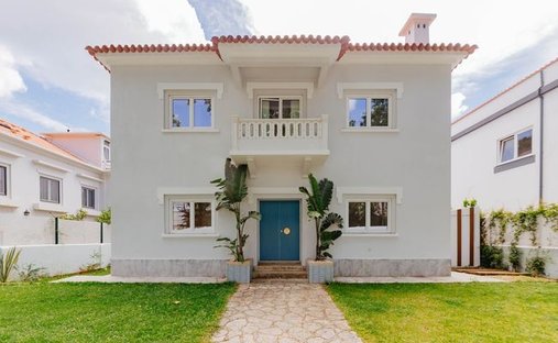 House in Parede, Lisbon, Portugal 1