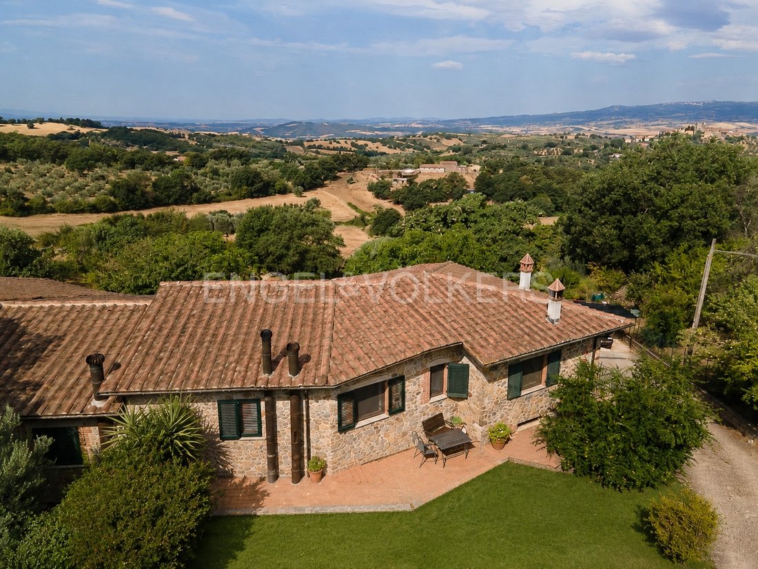Villa à Manciano, Toscane, Italie 2 - 12798246