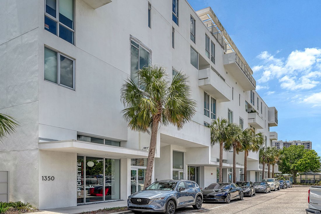 Condo in Sarasota, Florida, United States 4 - 18054573