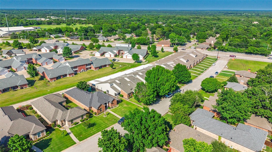 House in Greenville, Texas, United States 4 - 18054565