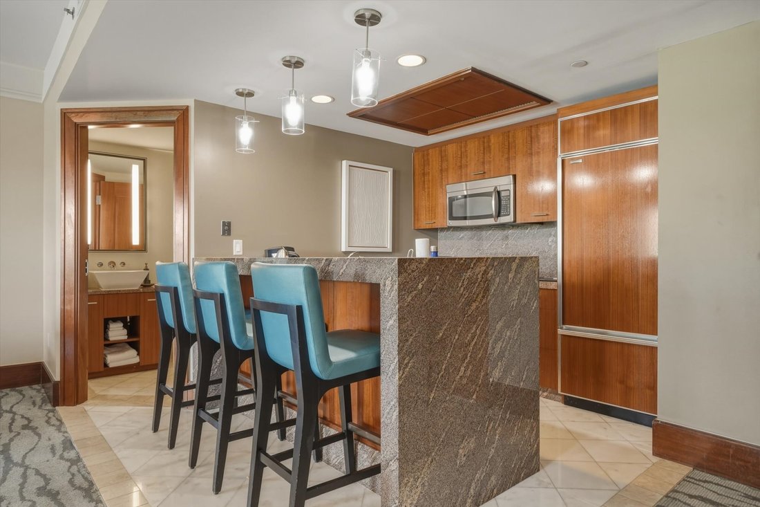 Condo in Paradise Island, New Providence, The Bahamas 4 - 18039941
