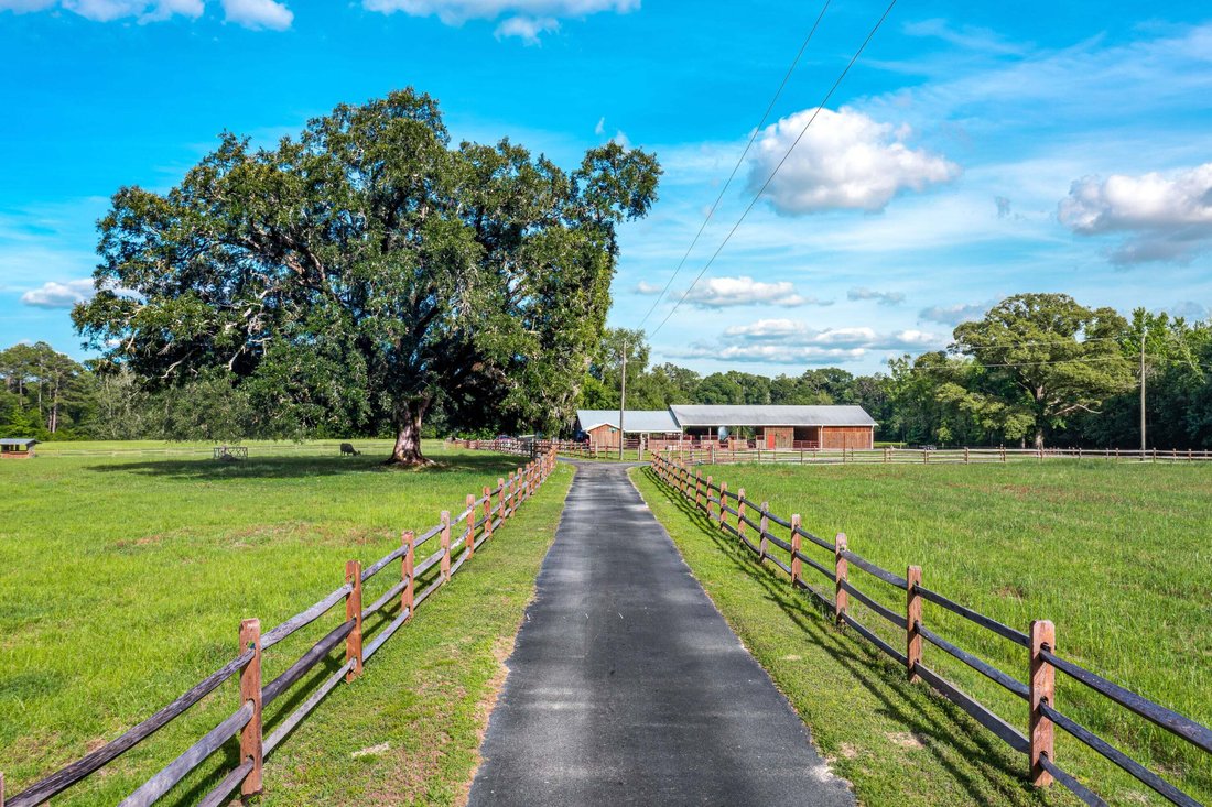 House in Westville, Florida, United States 3 - 18054557
