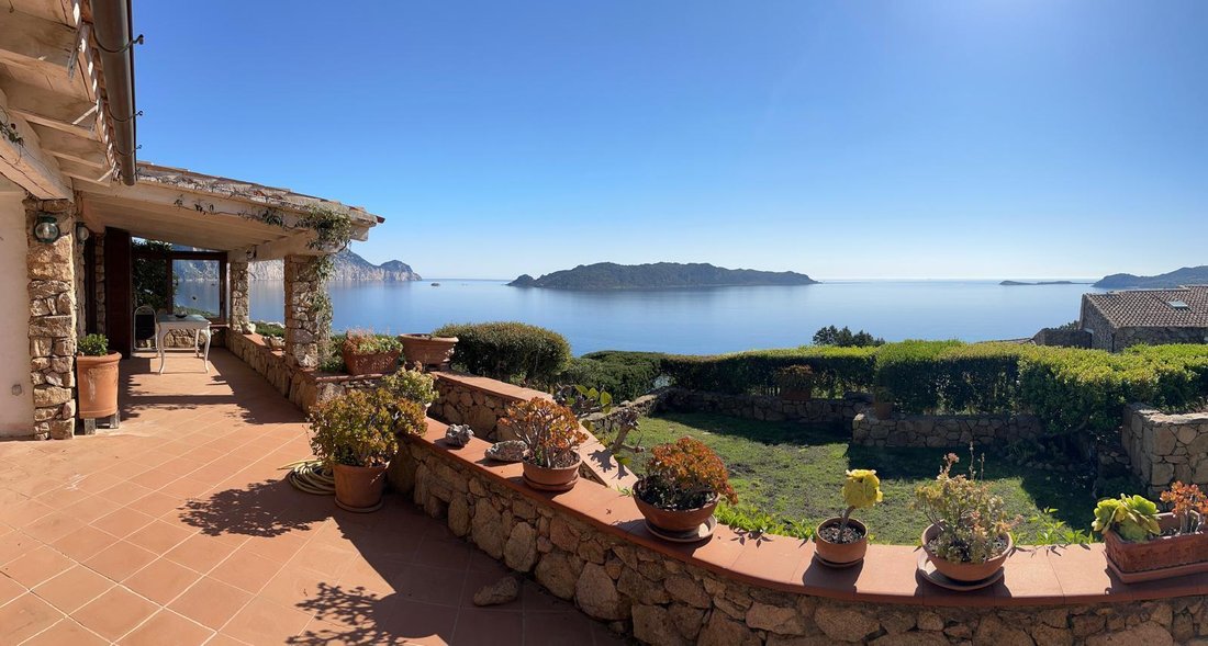Villa in San Teodoro, Sardinia, Italy 1 - 18054741