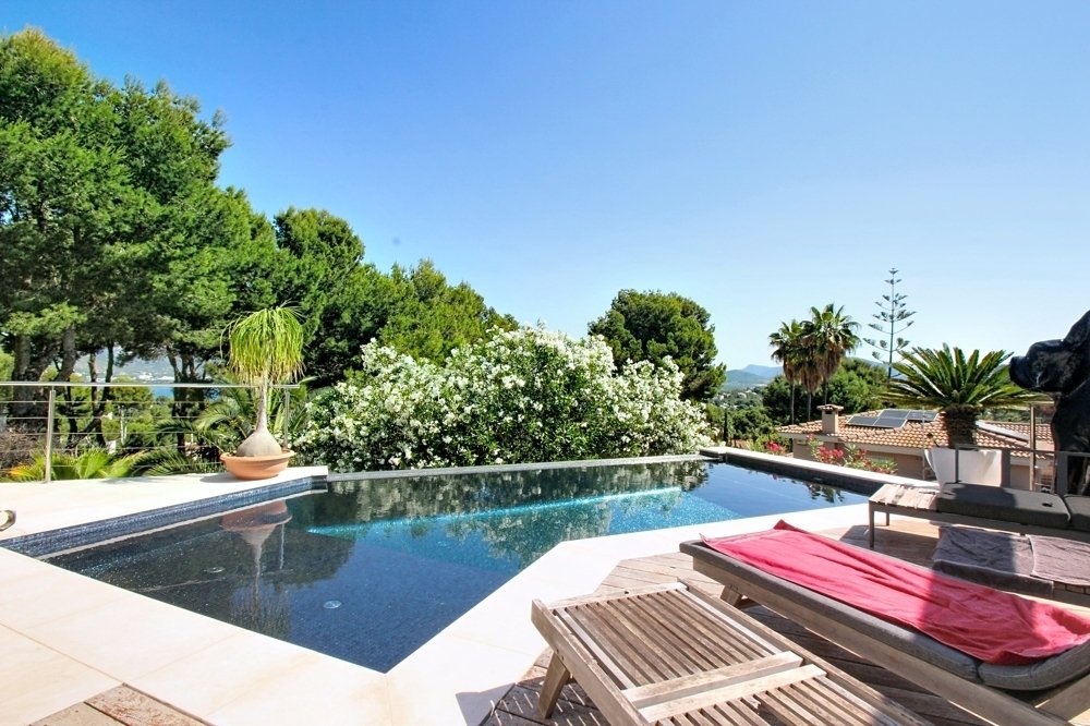 Villa in Rotes Velles, Calvia, Balearic Islands 1 - 18054948