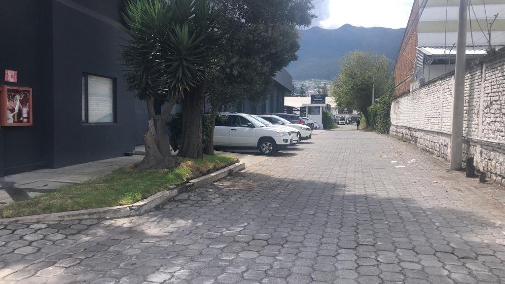 Land in Quito, Pichincha, Ecuador 5 - 18056344