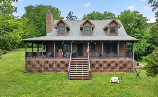 House in Whitleyville, Tennessee, United States 1