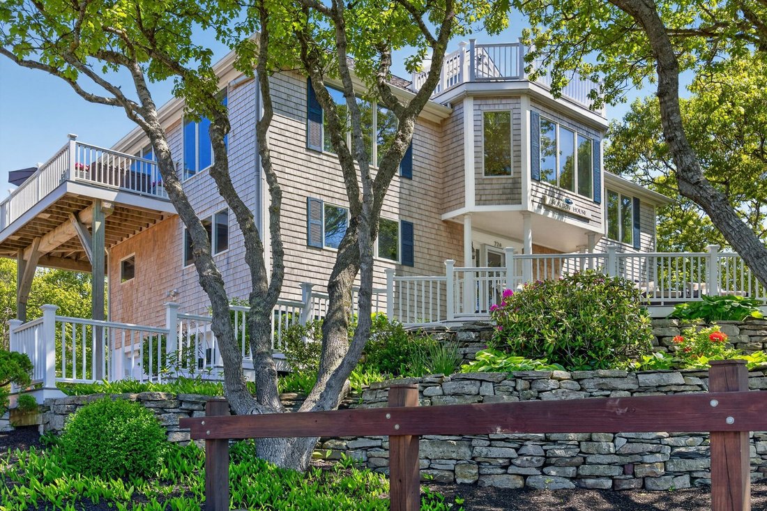 House in Provincetown, Massachusetts, United States 4 - 17130953