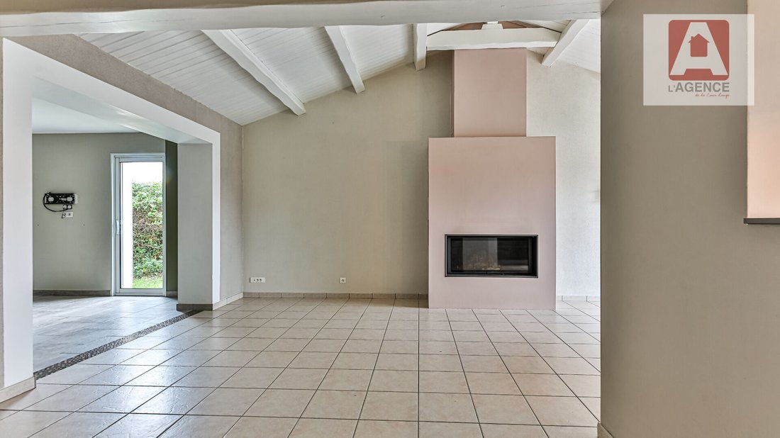 Villa in Le Fenouiller, Pays de la Loire, France 5 - 18055845