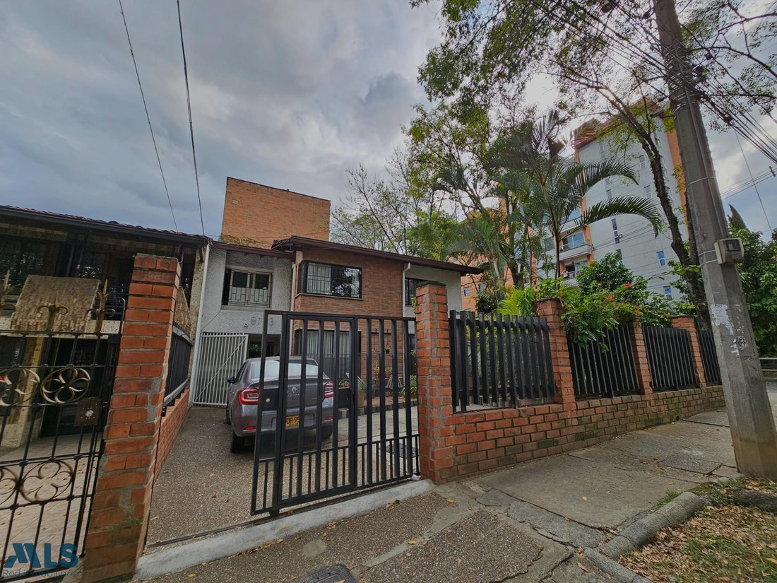 House in Medellín, Antioquia, Colombia 2 - 18055189