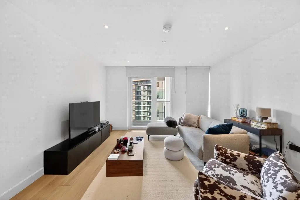 Apartment in White City, Hammersmith and Fulham, England 2 - 18054819