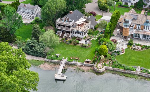 House in Darien, Connecticut, United States 1